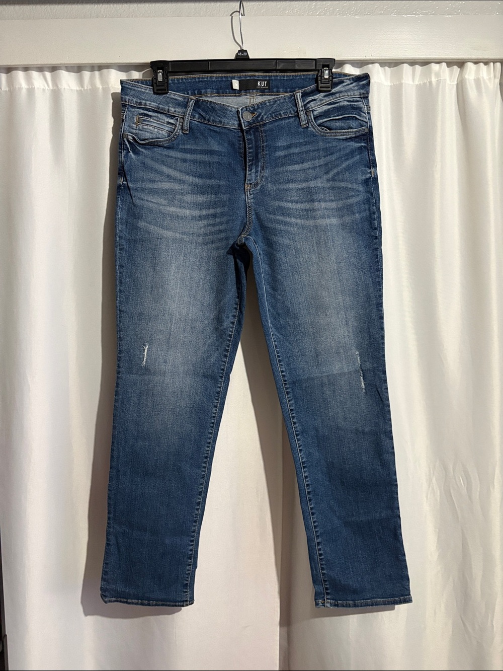 Kut from the Kloth Women's Medium Blue Straight Leg Jeans